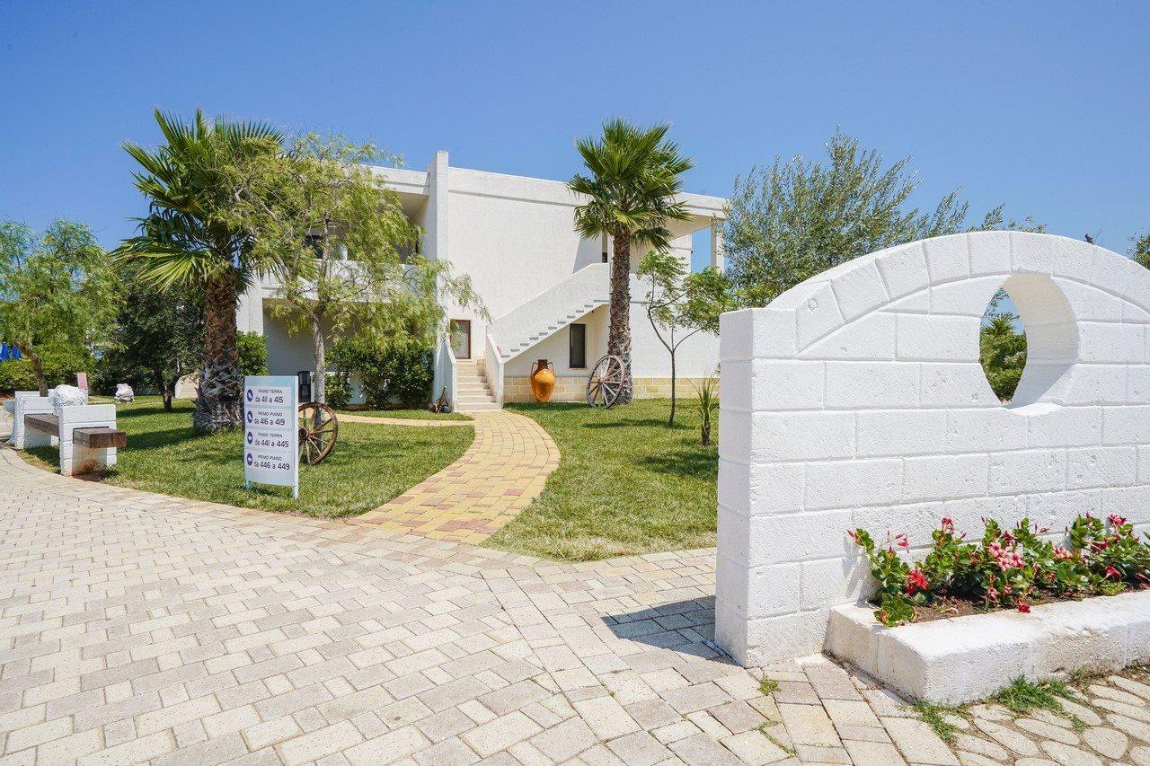 Torre Guaceto Greenblu Resort สเปคคิโอลา ภายนอก รูปภาพ